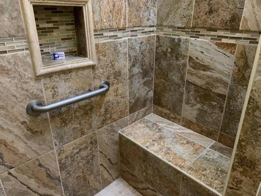 Banyan Rose Apartment Orange Walk Екстериор снимка